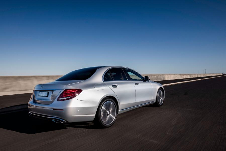  Mercedes-Benz E200 2016 года  (AU) (фото 3 из 15)